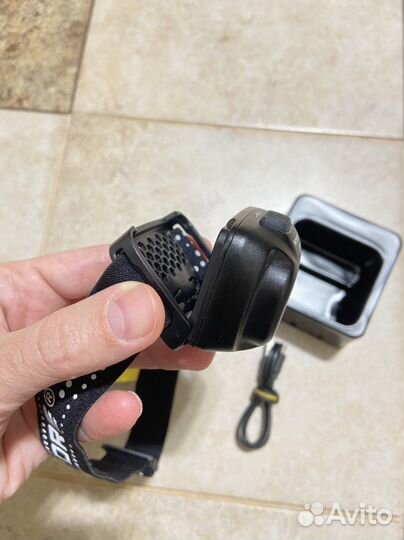 Налобный фонарь Nitecore NU33 (Новый)