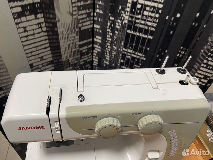 Швейная машинка janome EL532