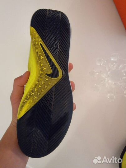 Футзалки nike phantom