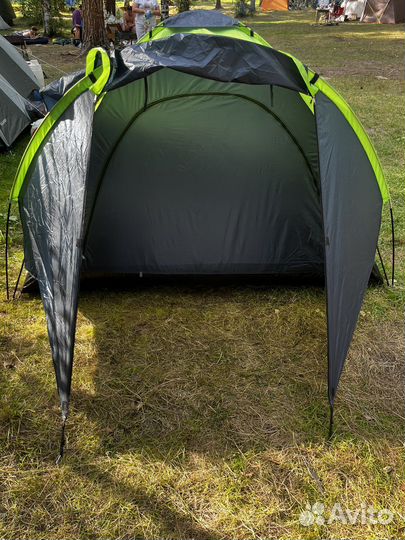 Палатка двухместная с тамбуром (новая)