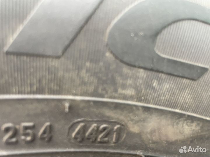 Pirelli Carrier Winter 195/65 R15