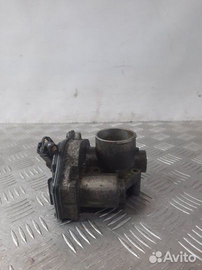 Дроссельная заслонка Ford Focus хэтчбэк 5 дв. 1.6