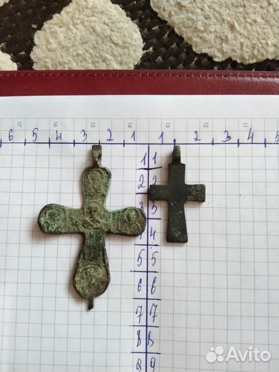 Старинные кресты