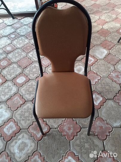 Стул мягкий