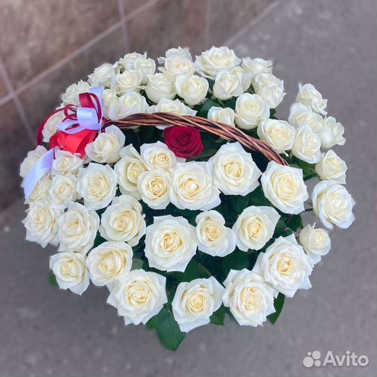 Розы доставка цветов букеты 25,51,101 цветы