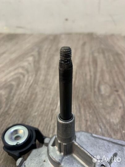 Мотор дворников задний Ford Focus 2 хетчбэк 5-ти