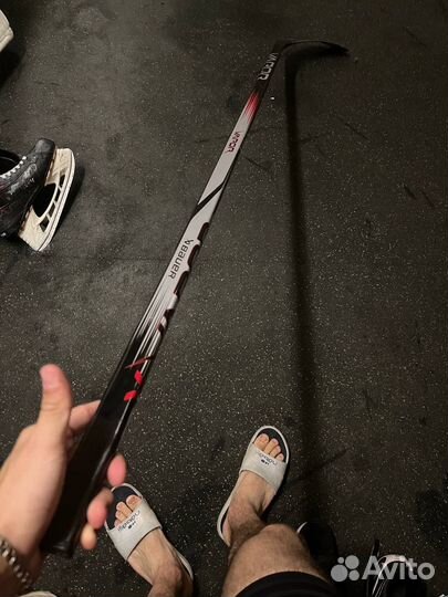 Клюшка хоккейная