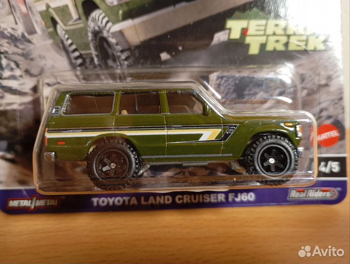 Hot Wheels Premium Toyota Land Cruiser FJ60