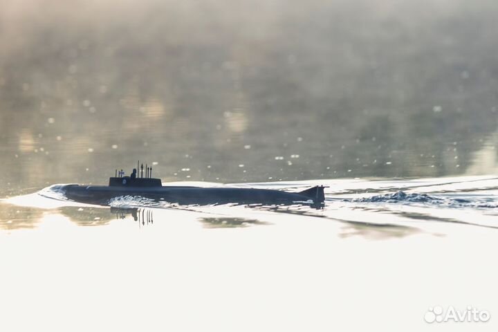 Модель радиоуправляемой подводной лодки К-141
