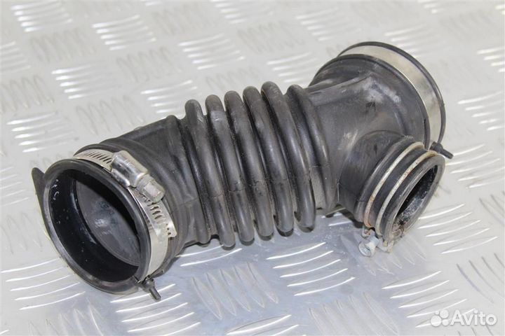 Патрубок воздушного фильтра Nissan Qashqai J10 2