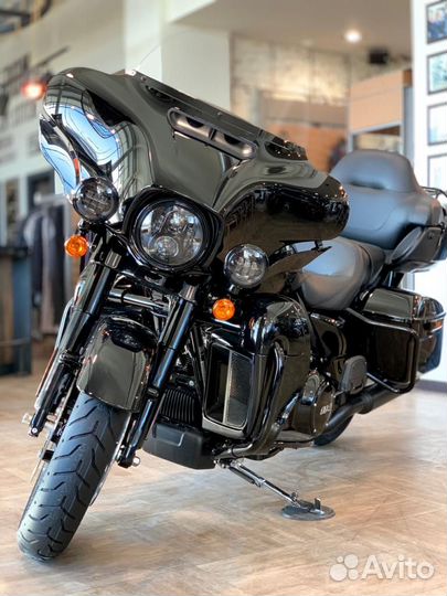 Ultra Limited Harley-Davidson (flhtk) 2022 Vivid B