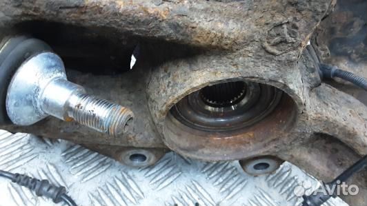 Ступица передняя правая mercedes benz M-class W164