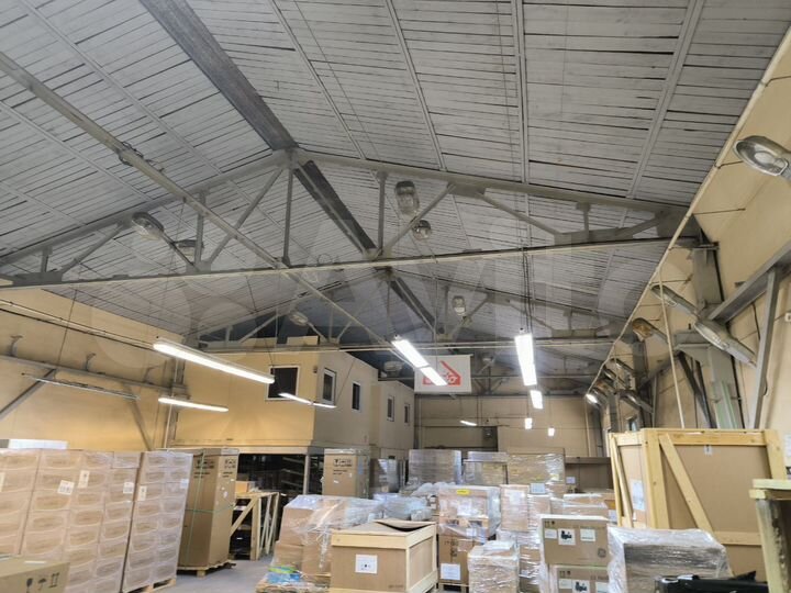 Склад, 617 м²