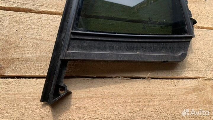 Стекло двери заднее левое Bmw X3 G01 B47D20B 2018