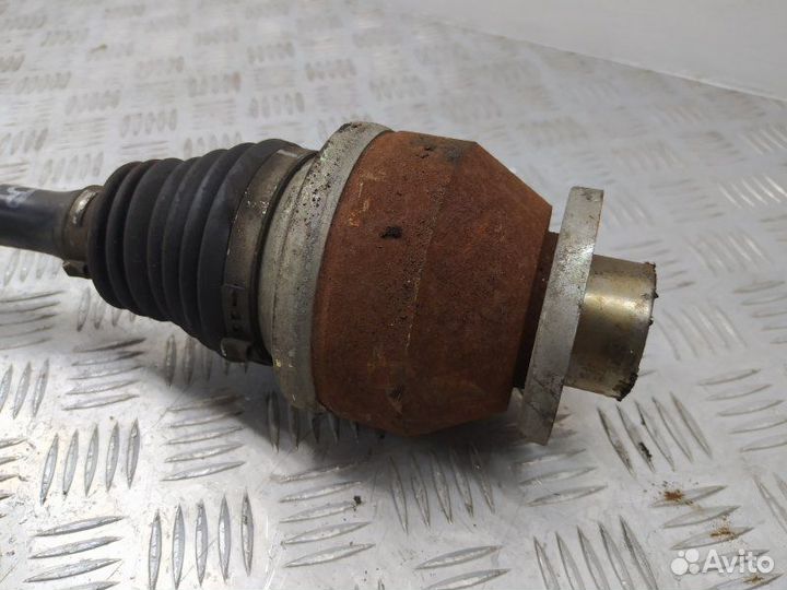 Б/У Б/У Полуось передняя левая (приводной вал