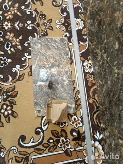 Глянцевая панель на рабочую стенку под мрамор