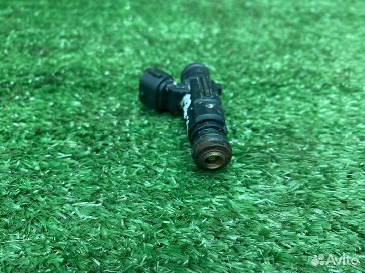 Форсунка топливная Kia Cerato 1