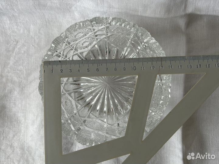 Хрустальная ваза