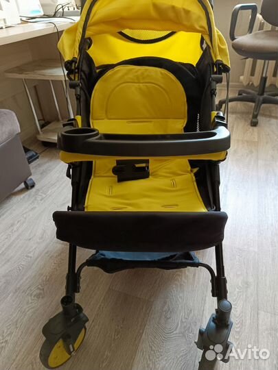 Коляска прогулочная летняя легкая