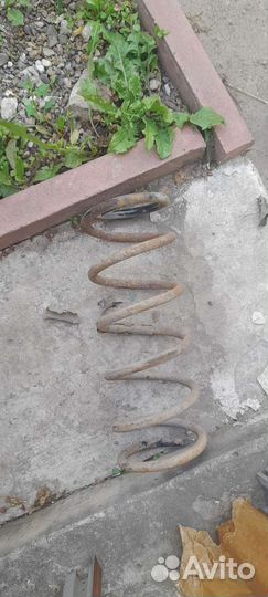 Пружина hover