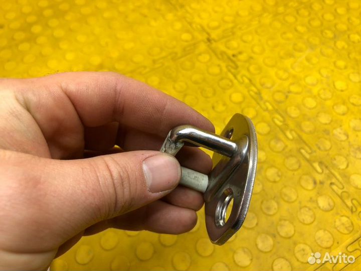 Ответная часть замка двери Skoda Kodiaq dbgc (DBG