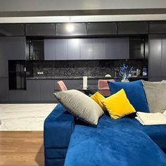 Фото 3: 4-к. квартира, 130 м², 6/6 эт.