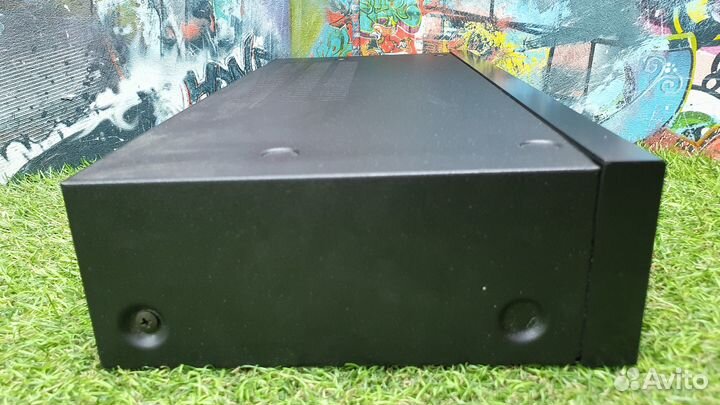 Интегральный усилитель Sharp SM2323H