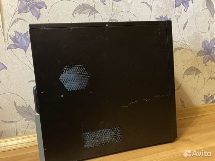 Корпус с бп Zalman LE II 600w