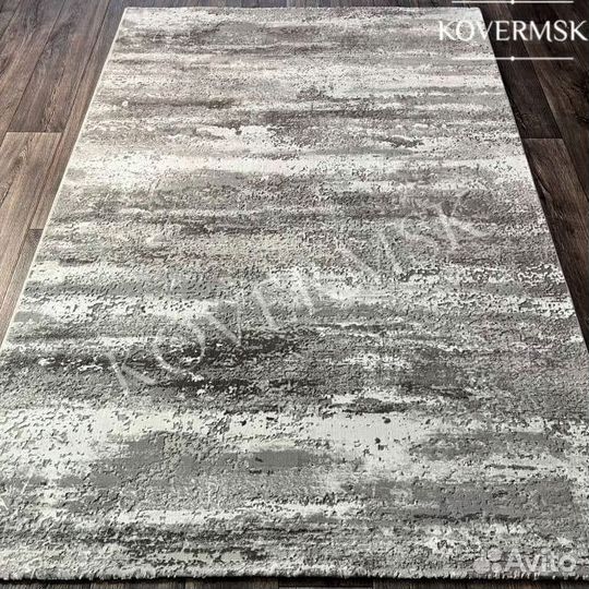 Ковер новый