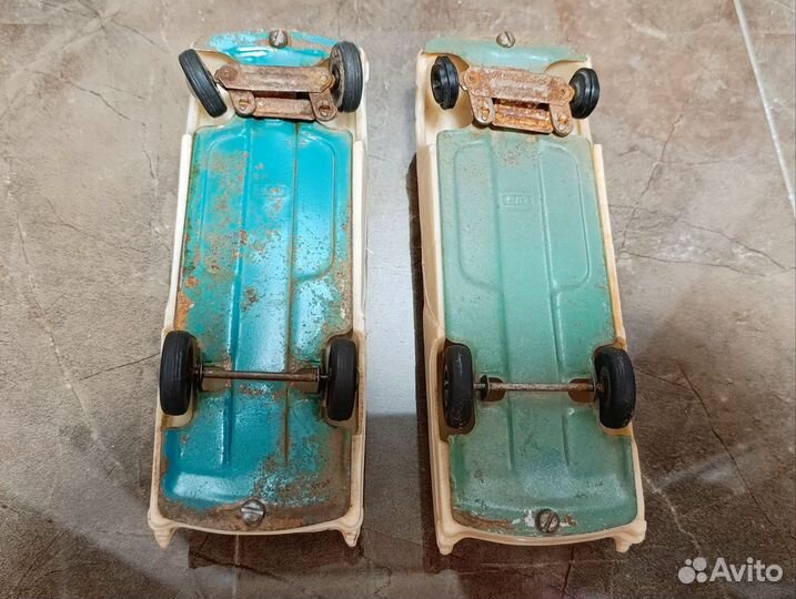 Игрушки, модели СССР и 1990-х