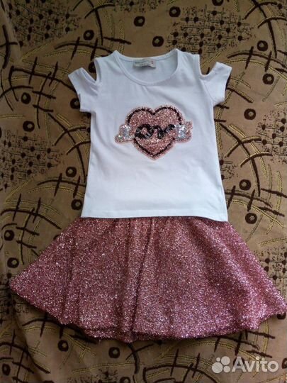 Майка и юбка