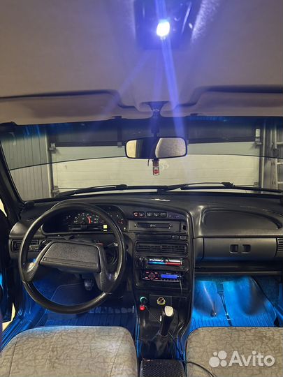 ВАЗ 2113 Samara 1.6 МТ, 2009, битый, 250 000 км