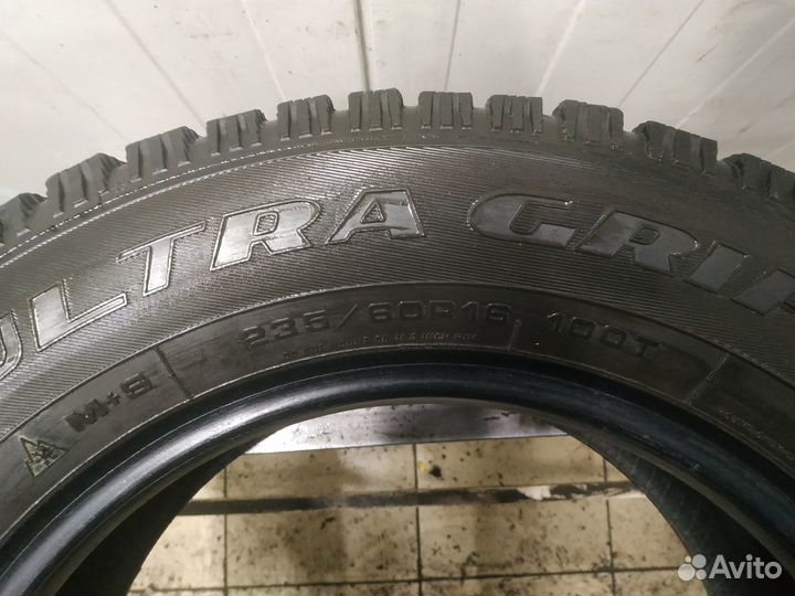 Goodyear Cargo Ultra Grip 235/60 R16