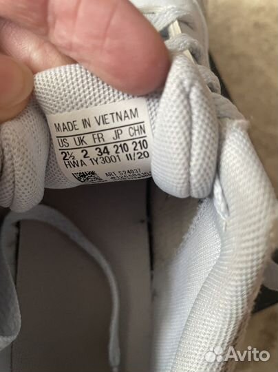 Кроссовки для девочки