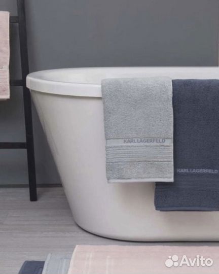 Полотенце Karl Lagerfeld maison Карл Лагерфельд