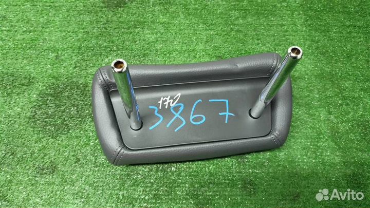 Подголовник сиденья задний VW Touareg 2002-2010