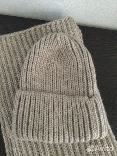 Шапка и шарф женский