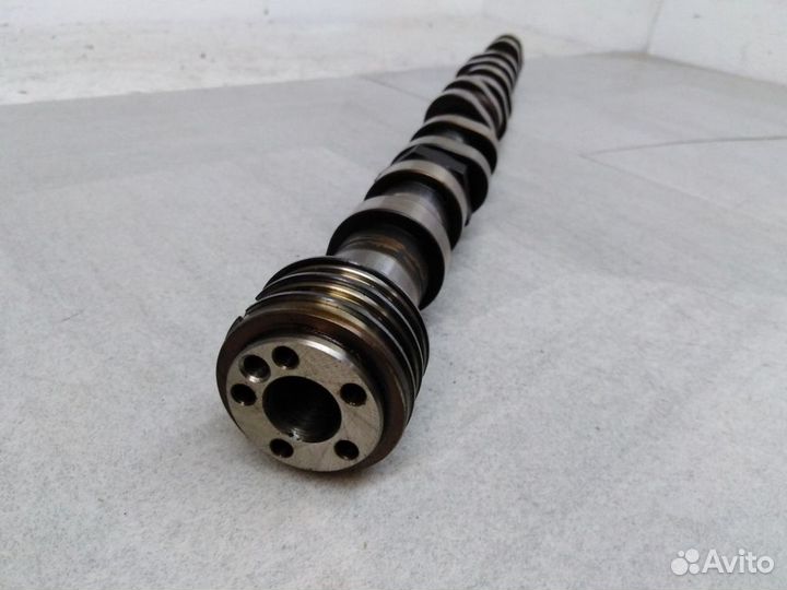 Распредвал впускной