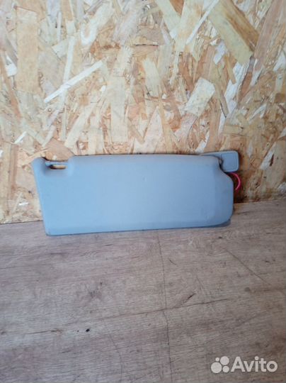 Козырёк солнцезащитный Volvo V50