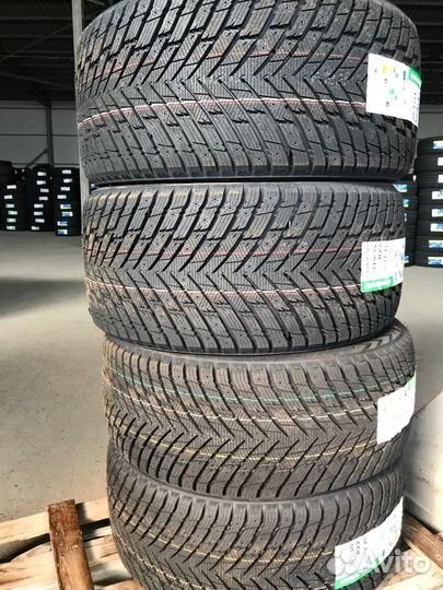 Grenlander Icedefensor Stud II 275/40 R22 и 315/35 R22 111