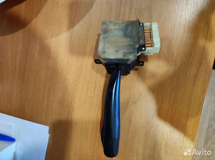 Подрулевой переключатель toyota carina, corona