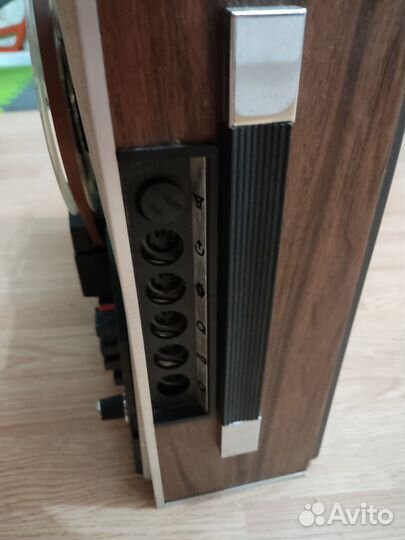 Катушечный магнитофон Астра 207