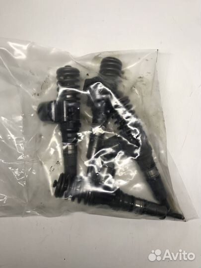 Форсунка топливная Audi A4 B7 2008 0414720404