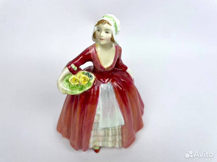Коллекционная фарфоровая статуэтка Royal Doulton