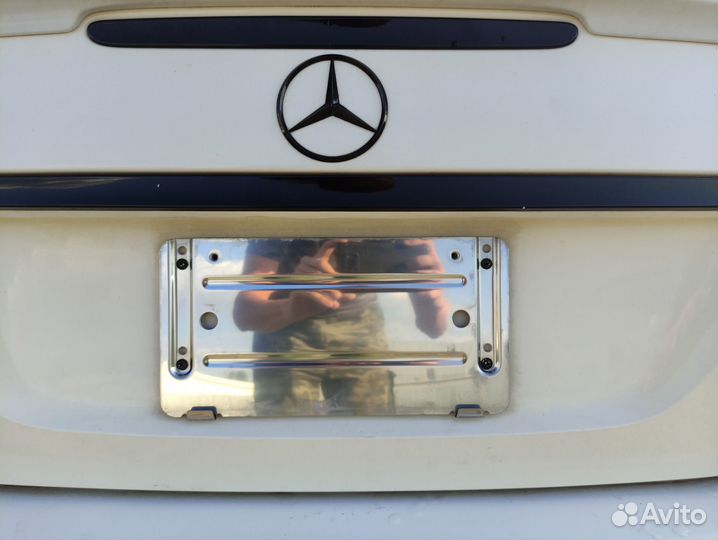 Крышка багажника Мерседес W211