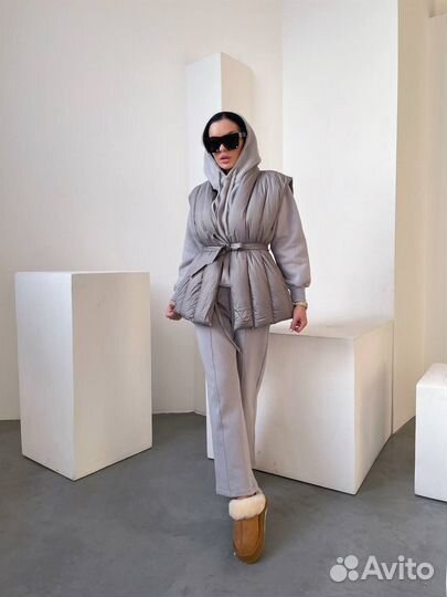 Женский костюм brunello cucinelli