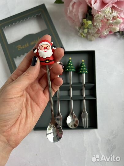 Подарочный набор новогодний столовых приборов