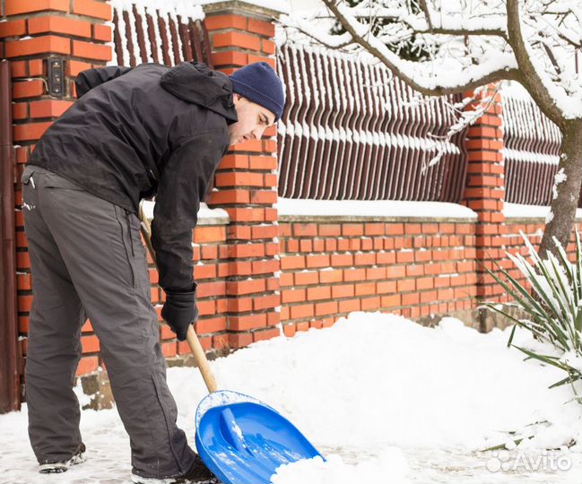 Требуется помощник по хозяйству разнорабочий
