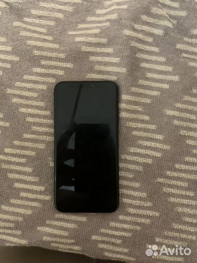 iPhone Xs, 64 ГБ