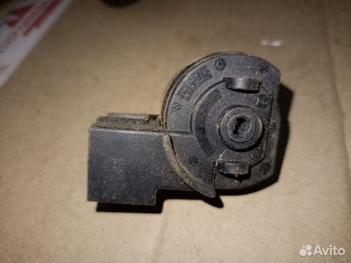 Контактная группа замка зажигания Opel Vectra B